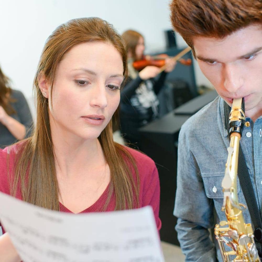 Fachlehrer-in-musisch-technische-Faecher