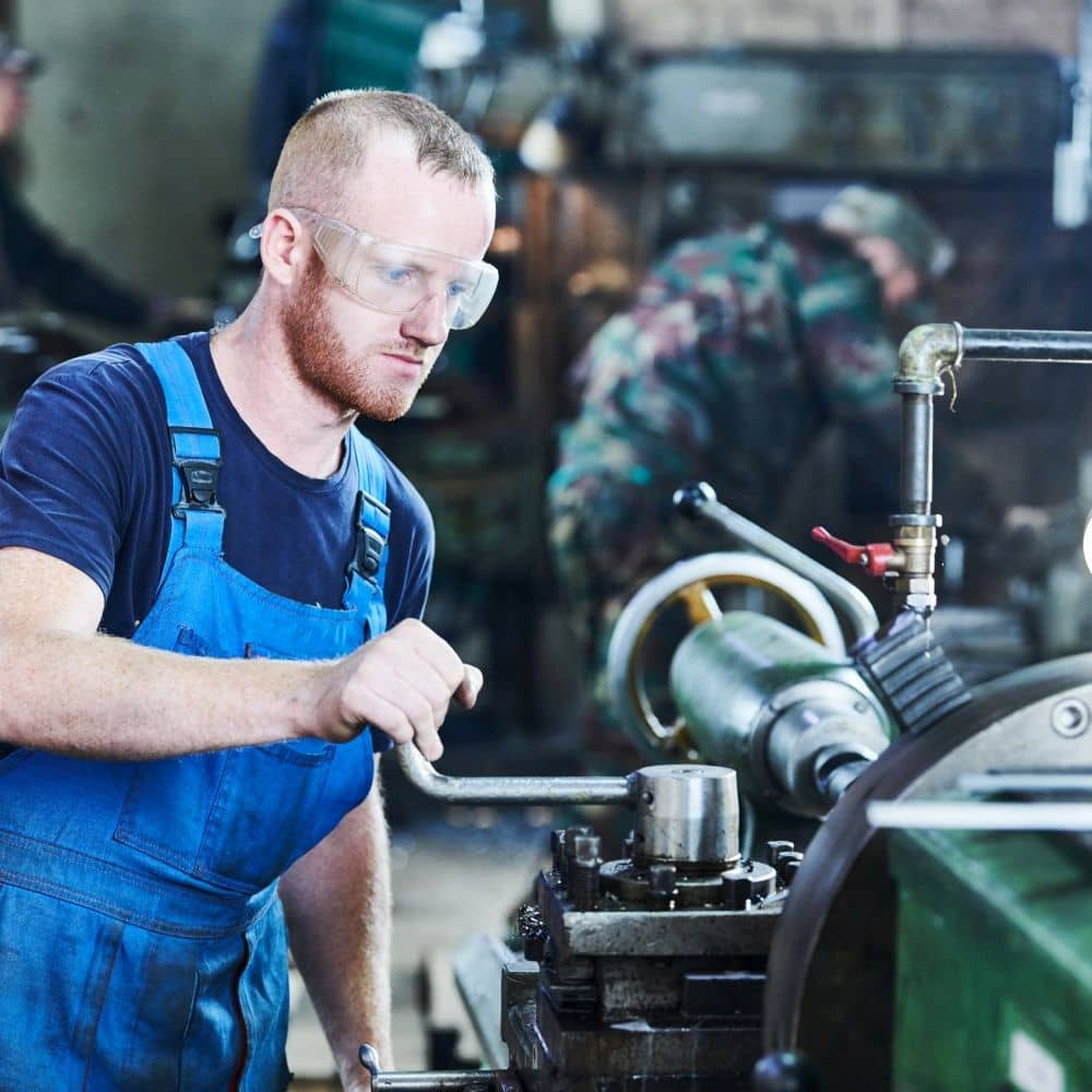 Industriemeister-in-Isolierung-Leitungsbau-Mechatronik-oder-Metall