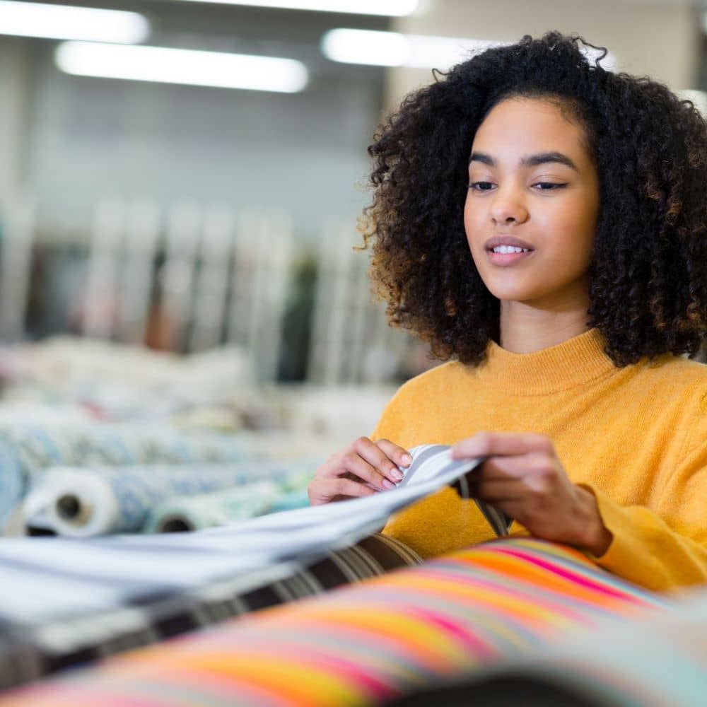 Produktpruefer-in-Textil