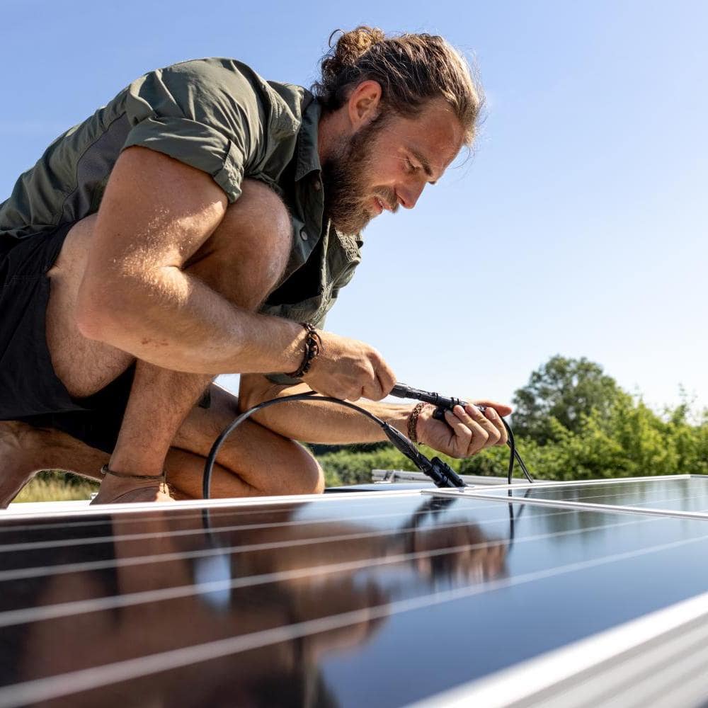 Techn-Assistent-in-regenerative-Energietechnik-Energiemanagement