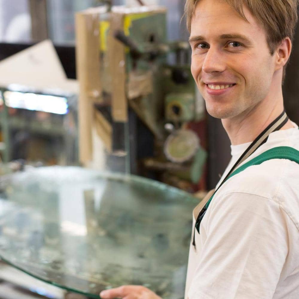 Techniker-in-Glastechnik-Glasgestaltung